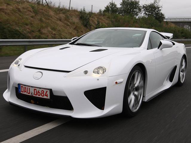 2012-Lexus-LFA-FrontSide_LELFA121_640x480