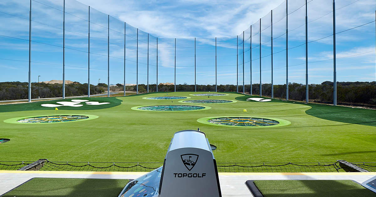 Topgolf Chicago: Learning & Large Times